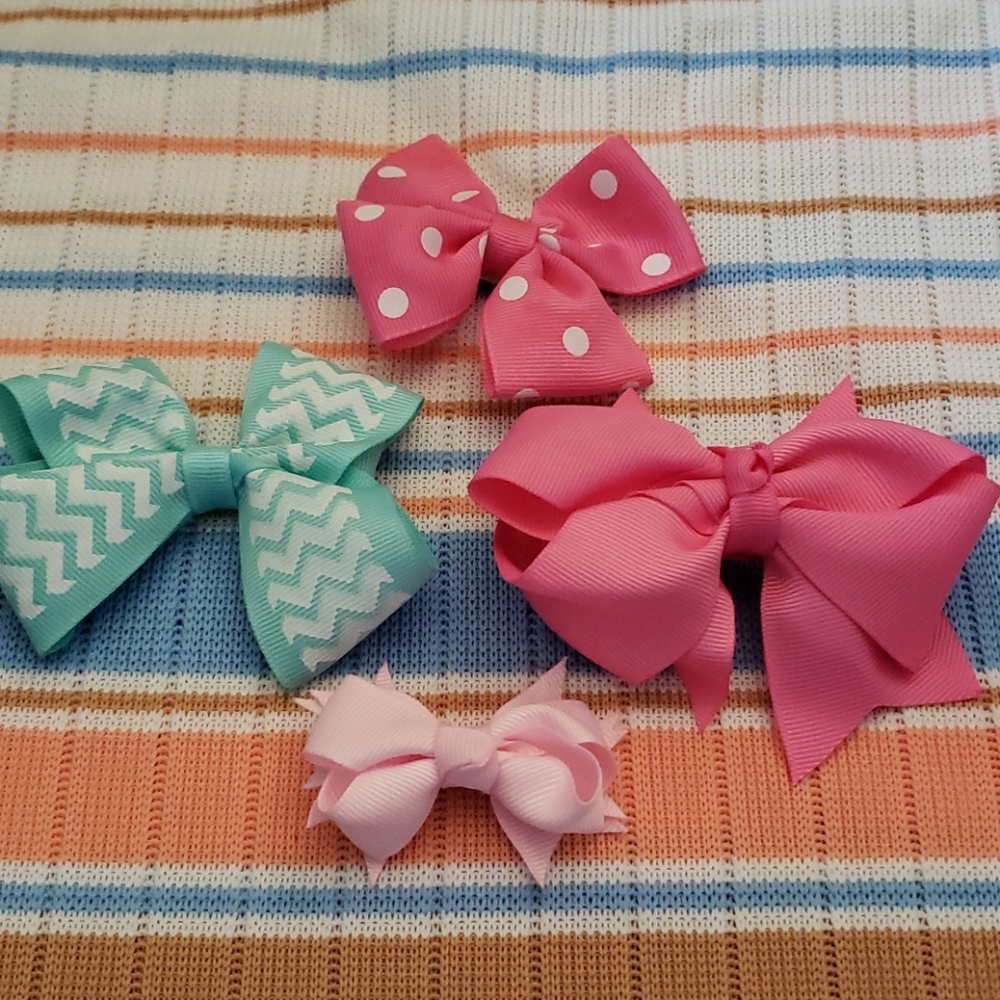 4 piece hair bows